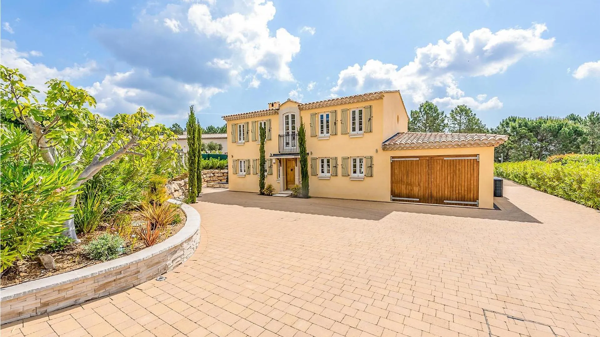 Holiday home Amazing Home In Grimaud With Kitchen