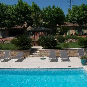  Bed & Breakfast Bastide De L'avelan